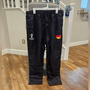 FIFA World Cup NWT Mens Black XL Contrast Training Track Pants